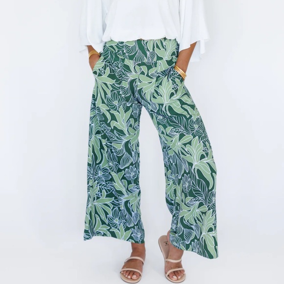 Keani Hawai’i tropical green pant - small NEW/UNWORN - Picture 1 of 5